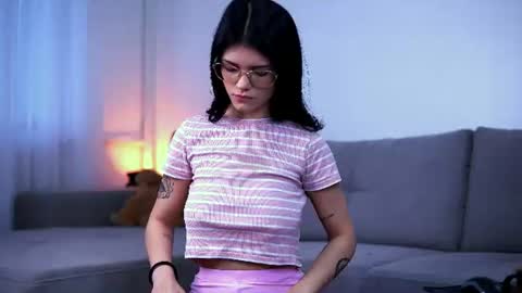 Snapshot of hotmollyx chatting on 13, 7, 2026 Molly online show from 13, 7, 2026