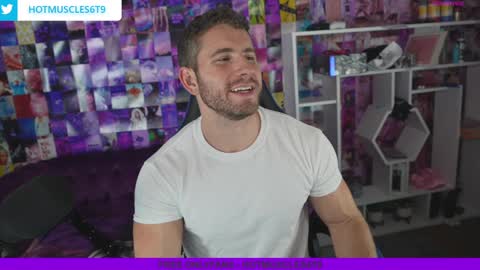 Snapshot of hotmuscles6t9 chatting on 5, 1, 2025 hotmuscles6t9 online show from 5, 1, 2025