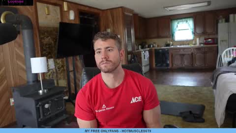 Snapshot of hotmuscles6t9 chatting on 9, 3, 2025 hotmuscles6t9 online show from 9, 3, 2025