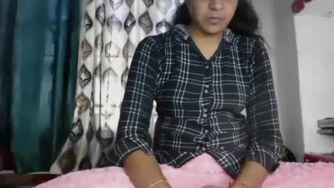 lola online show from 19, 1, 2025