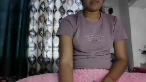 lola online show from 15, 2, 2025