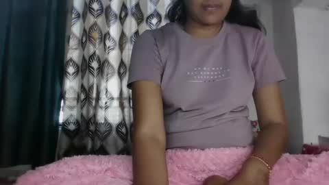 lola online show from 28, 2, 2025