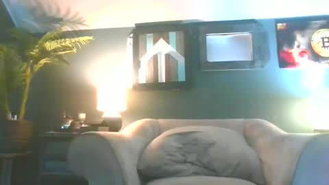 Up2NoGoodX2 online show from 26, 2, 2026