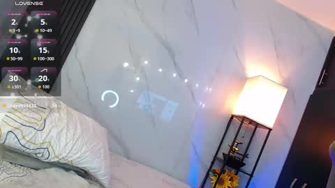 Sussy Bloom  online show from 14, 9, 2025