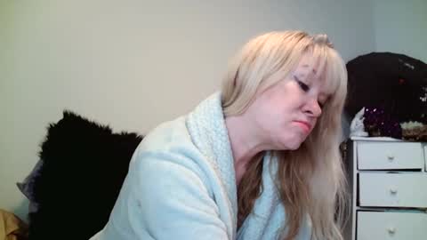 Snapshot of hotpepperrose chatting on 7, 2, 2025 hotpepperose online show from 7, 2, 2025