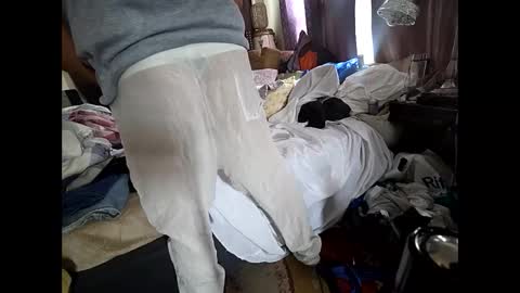 Snapshot of hotrox6942 chatting on 9, 11, 2025 hotrox6942 online show from 9, 11, 2025