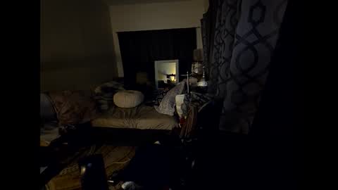 Snapshot of hotrox6942 chatting on 21, 12, 2025 hotrox6942 online show from 21, 12, 2025