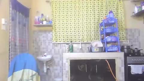 Snapshot of hotsassyqueen219667 chatting on 10, 6, 2026 Kichuna online show from 10, 6, 2026