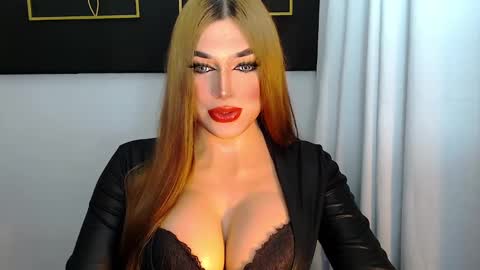 Snapshot of hotstellacumxxx chatting on 6, 12, 2024 STELLA online show from 6, 12, 2024