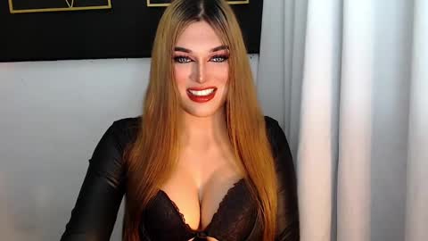 Snapshot of hotstellacumxxx chatting on 11, 1, 2025 STELLA online show from 11, 1, 2025