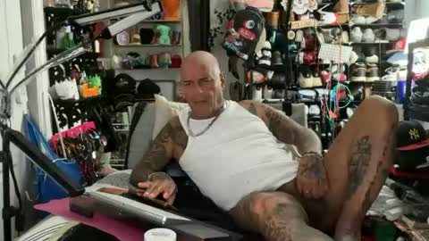 hotstuff775616 online show from 5, 7, 2026