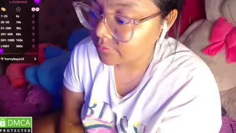 Snapshot of hotsweet2025 chatting on 27, 9, 2025 lanna online show from 27, 9, 2025
