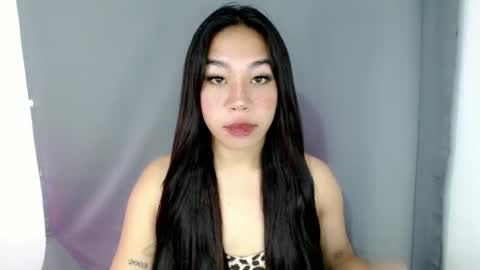 jelaigrande  online show from 7, 3, 2025