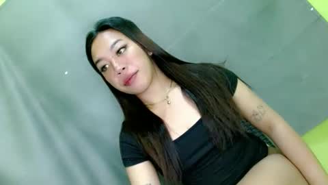 Snapshot of hott_cumforyou chatting on 4, 2, 2026 jelaigrande online show from 4, 2, 2026