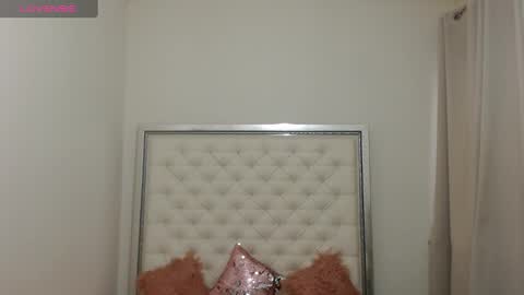 Snapshot of hott_eryka chatting on 13, 2, 2025 Eryka online show from 13, 2, 2025