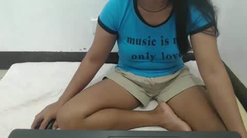 Snapshot of hottest_jenny37 chatting on 12, 4, 2026 jenny online show from 12, 4, 2026