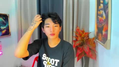 hottestloues online show from 17, 3, 2026