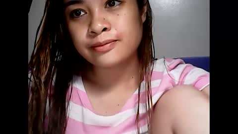 Snapshot of hottie_asianbabe chatting on 15, 2, 2025 Leen online show from 15, 2, 2025