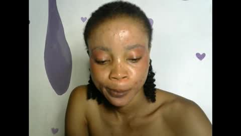 Snapshot of hottie_baddie14 chatting on 26, 10, 2025 hottie baddie14 online show from 26, 10, 2025