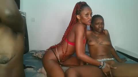 hottie_chyna online show from 15, 12, 2025