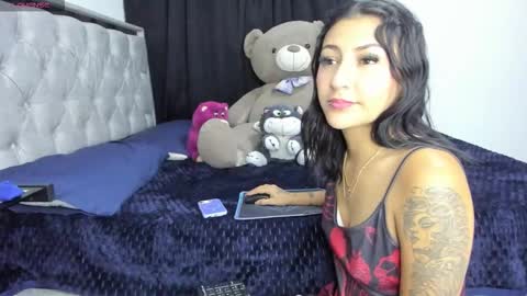 Snapshot of hottie_couplee chatting on 5, 3, 2026 Tavo and lucy online show from 5, 3, 2026