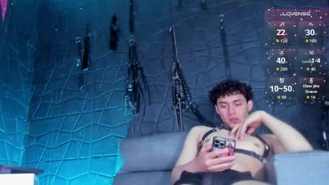 Snapshot of hottie_cristal chatting on 2, 6, 2026 Marjorie online show from 2, 6, 2026