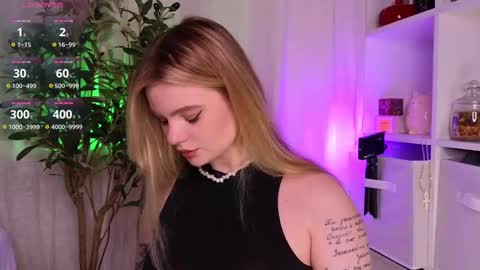 Snapshot of hottie_jane chatting on 9, 3, 2025 Jane online show from 9, 3, 2025