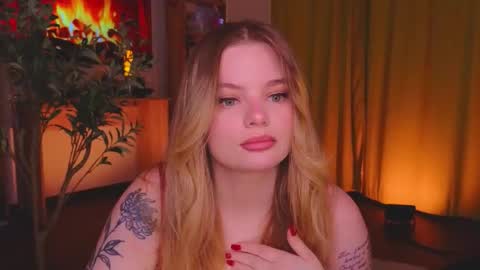 Snapshot of hottie_jane chatting on 19, 10, 2025 Jane online show from 19, 10, 2025