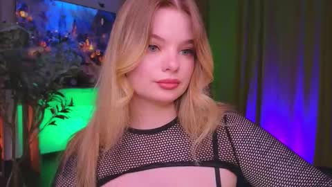 Snapshot of hottie_jane chatting on 23, 10, 2025 Jane online show from 23, 10, 2025