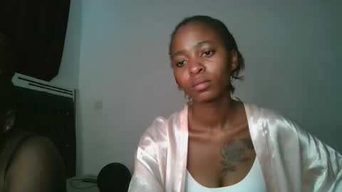 hottie_mistie online show from 12, 4, 2026