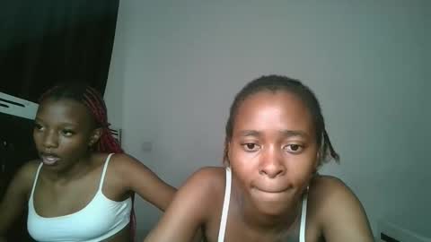 hottie_mistie online show from 14, 4, 2026