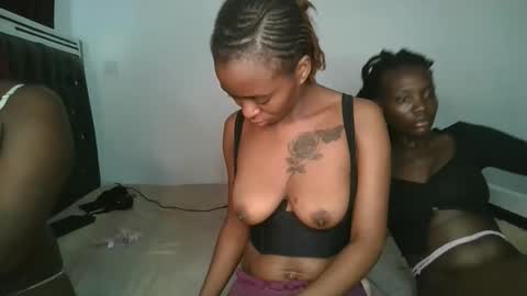 hottie_mistie online show from 18, 4, 2026