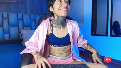 Juls online show from 12, 5, 2026