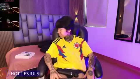 Snapshot of hottiesjuls chatting on 21, 6, 2026 Juls online show from 21, 6, 2026