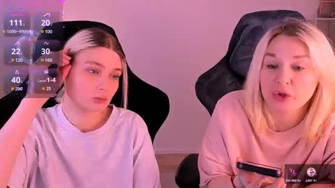 Snapshot of hottyblonds chatting on 9, 12, 2024 Nessie and Jessie online show from 9, 12, 2024