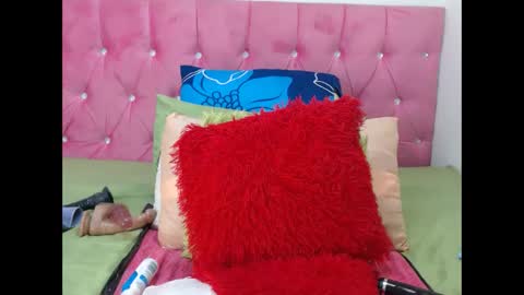 Snapshot of hottyboobsxxx chatting on 15, 2, 2025 hottyboobsxxx online show from 15, 2, 2025