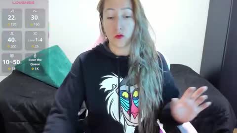 Snapshot of hottychrystal chatting on 3, 4, 2026 hottychrystal online show from 3, 4, 2026