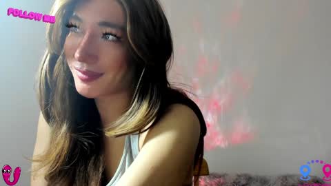 crishinahotty online show from 19, 1, 2025