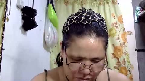 Snapshot of hottycrissy4u chatting on 11, 6, 2026 hottycrissy4u online show from 11, 6, 2026