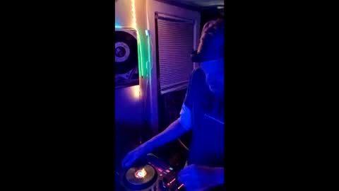 SeanPatrick online show from 25, 4, 2026