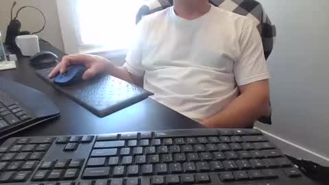 Snapshot of hoverday chatting on 9, 2, 2026 hoverday online show from 9, 2, 2026