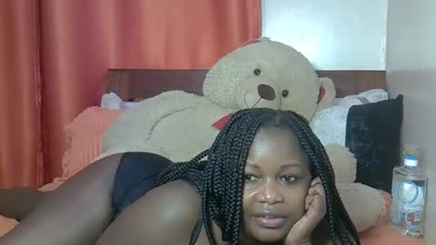 Hailey chloe online show from 1, 3, 2025