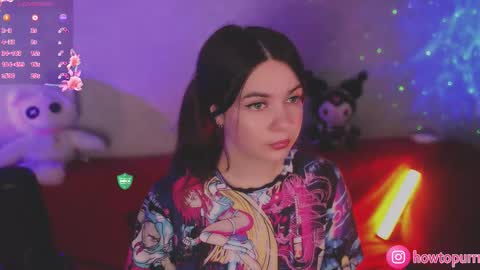 Snapshot of howtomeow chatting on 16, 10, 2025 Mia online show from 16, 10, 2025