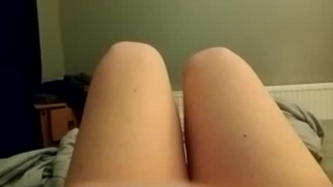 hrnybbwgurrll1993 online show from 7, 2, 2026