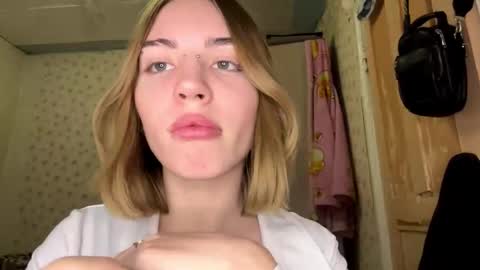 hsiuscherich online show from 22, 11, 2025