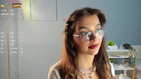 Snapshot of huba_booba chatting on 27, 9, 2025 Diane online show from 27, 9, 2025
