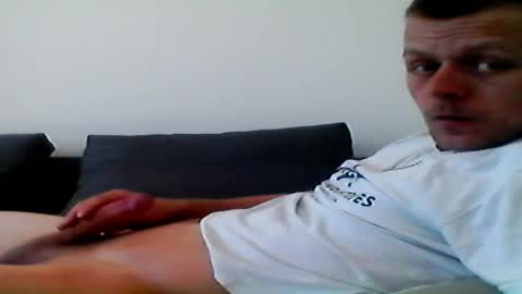 Snapshot of hubikush22 chatting on 1, 5, 2026 hubikush22 online show from 1, 5, 2026