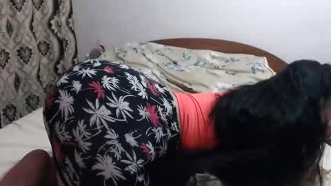 hugeassdevil online show from 17, 9, 2025