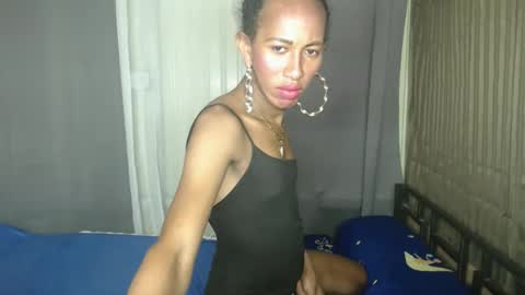 hugecock_caramel online show from 10, 3, 2026