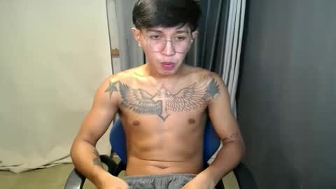 hugecockchristian online show from 21, 9, 2025